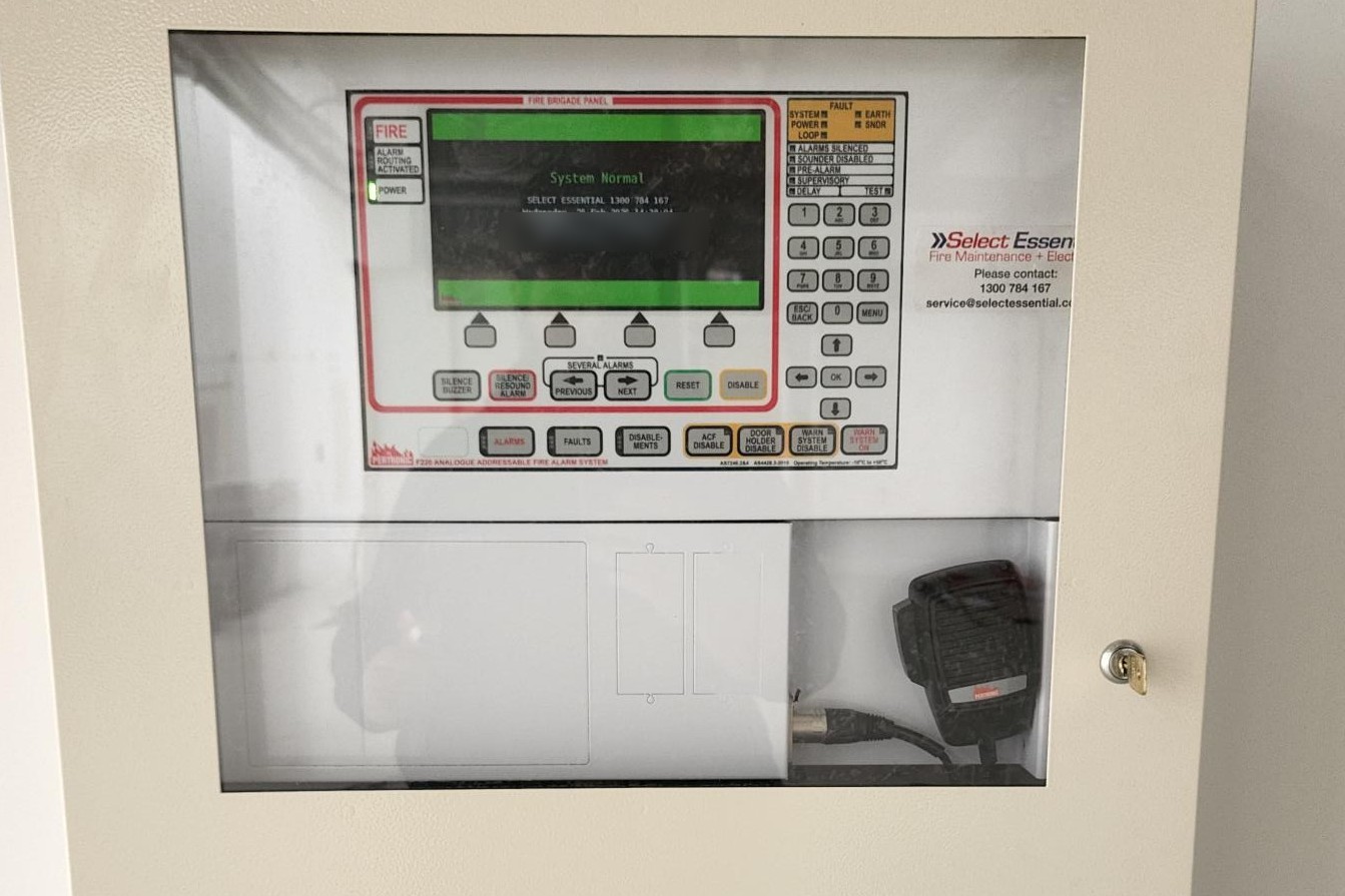 Select Essential serviced fire indicator panel